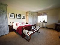 Leeds Castle 10 Catherine de Valois Room in the Maiden Tower